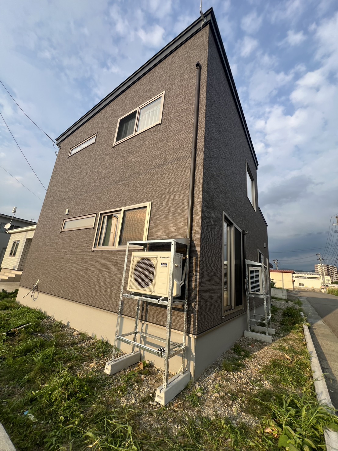 エアコン室外機